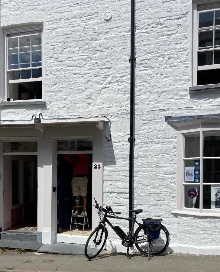 The Attic Apartment, Quay Street Studios קרדיגן מראה חיצוני תמונה